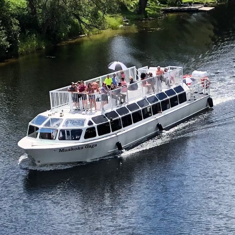 Lady Muskoka II Cruising on the Muskoka River